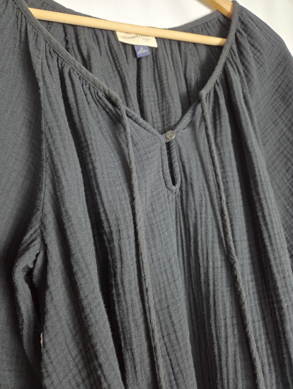 Universal Thread BlackCotton Guazdle Puff Long Sleeve Blouse - Picture 3 of 10